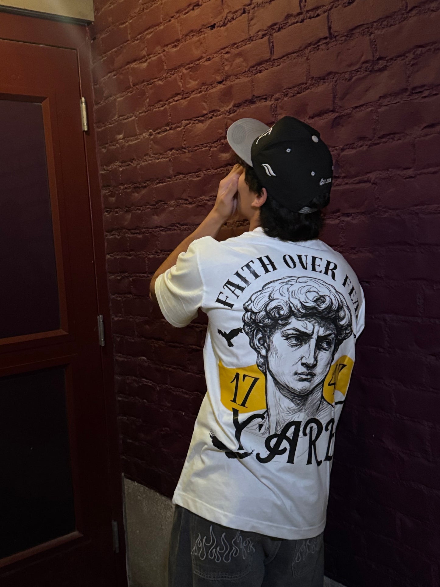 Urban Style White Y'ARE Oversize T-Shirt